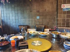-95号酱骨·一块豆腐(展春园西路店)