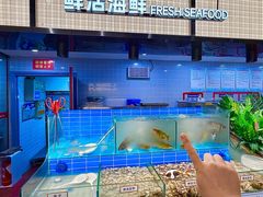 -金滏山·烤肉海鲜火锅自助(襄阳万达店)