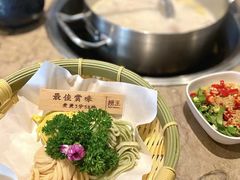 -捞王锅物料理(上海世茂广场店)