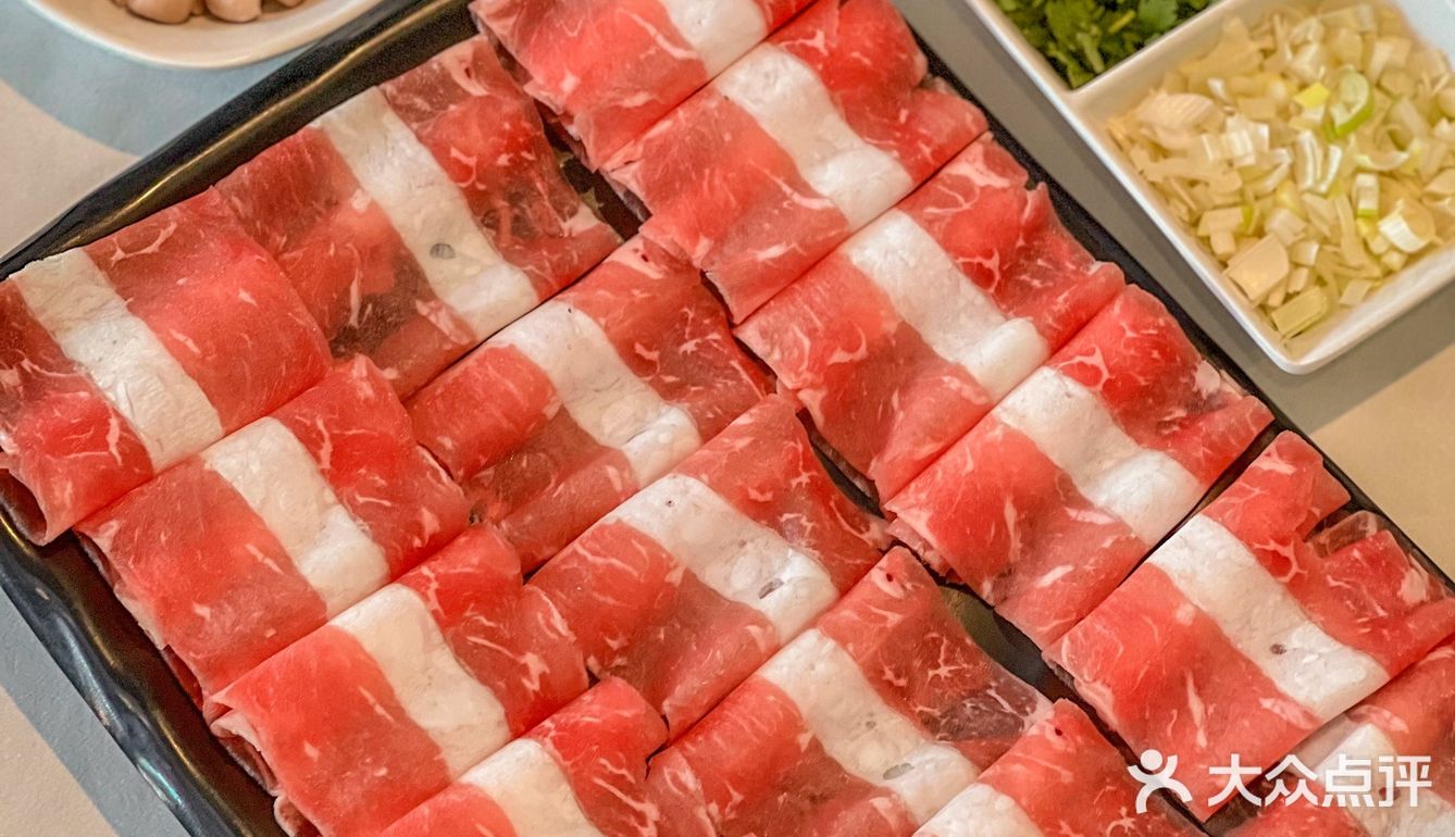 老北京怀旧铜炉火锅，传统麻酱独特风味‼️