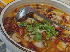 -蔼若春.传承三十年云南菜(金碧公园店)