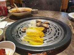 鲍鱼-日进一片海.生腌海鲜火锅.宵夜烧烤(三里屯总店)