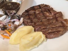 肋眼肉牛排-老井俄式餐厅