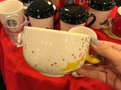 -星巴克(港汇1号办公楼店)