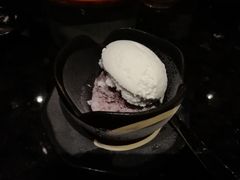 冰激凌-雾山韩式烤肉·海南糟粕&椰子鸡火锅·海景餐厅(三亚绿发山海天JW万豪酒店)