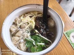 鲜肉小馄饨-柴爿巷·香酥鸡&馄饨(复兴中路店)