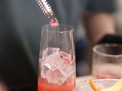 -潮一不贰·法式甜品·生日蛋糕·西式简餐(外滩店)