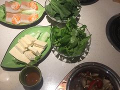 -一叶一世界·素食餐厅(锦华万达店)