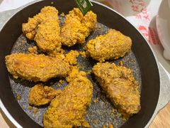 咸蛋黄鸡翅-堂瓦里·33年传统赣菜(第一街区店)