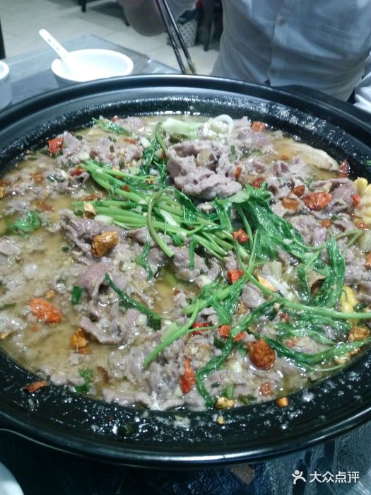 林胜彬酸菜鱼水煮牛肉(金园店)酸菜牛肉图片