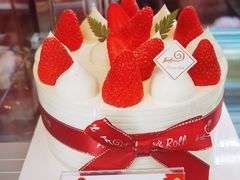 -花花卷卷·鲜食蛋糕(静安久光百货店)