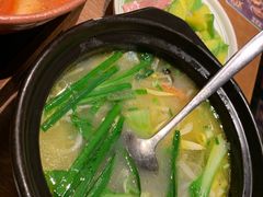 -云海肴·汽锅鸡·云南菜(天山百盛优客店)