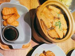 -蜜桃餐厅·伴山(湖滨商业街店)