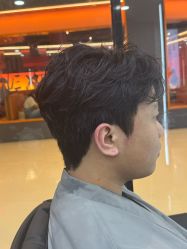 -藤野造型烫染接发