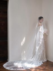 -艾米丽婚纱礼服