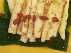 -东方豪景花园酒店·怡景旋转餐厅