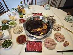 -九尺赵老四鲜鹅肠火锅
