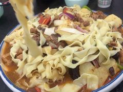 -撒拉人家.酸菜牦牛肉火锅