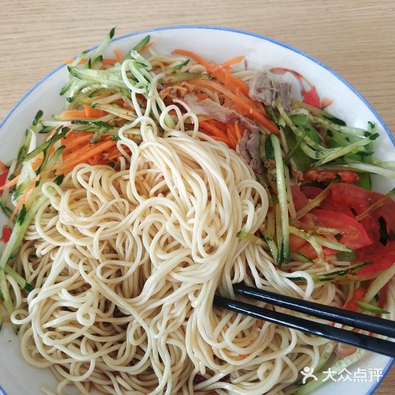 正宗兰汕牛肉拉面(富邦财富港店)