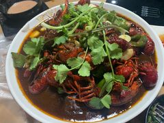 -陆记牛庄·碳锅龙虾烧烤(爱上花园店)