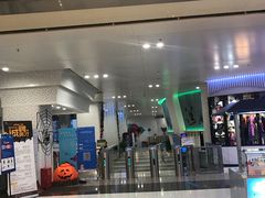 -冰纷万象滑冰场(深圳万象城店)