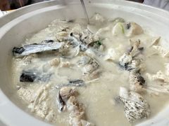 -芦茨金富饭庄·25年老字号·专做稻草鸡