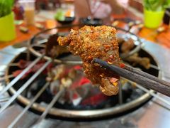 武松牛肉-炭虎子水浒烤肉(梦时代店)