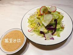 蔬菜沙拉-东门头·江鲜小馆(新天地店)