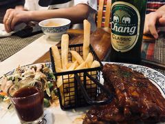 -卷心菜和避孕套餐厅(Pattaya)