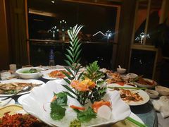 -快乐海鲜酒楼(滇池路店)