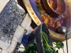 特色美蛙-哥老官重庆美蛙鱼头(西湖银泰十一哥店)
