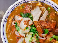 精品卤煮-门框胡同百年卤煮(新街口店)