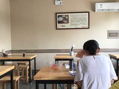 大堂-裕兴记·三虾面(西北街总店)