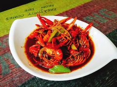 -扒虾小妹儿麻辣海鲜(宏图街店)