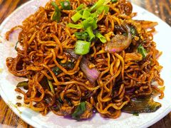 炒面-蚝堡海鲜·威海菜·海肠捞饭·烧烤·亚洲吃蚝公司(幸福门店)