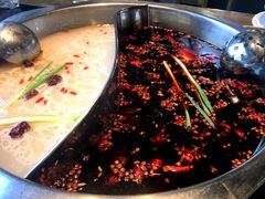 -纸盐河码头火锅(十八梯店)