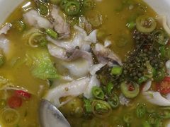 -大城·烧烤海鲜大排档(台东店)