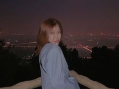 -鬼笑石后山停车场