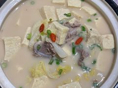 -巷子里小酒馆(繁荣路店)