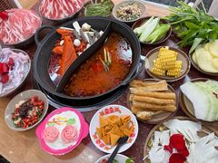 -赵美丽·重庆社区火锅·直营店(火车东站·中豪国际店)