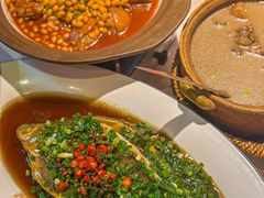 -莲餐厅·湖北菜·潜江小龙虾店(愚园路店)