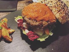 -HIGH FIVE哈福手工汉堡(桂林路店)