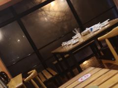 大堂-聚首堂·特色小吃·肘子(什刹海德胜门店)