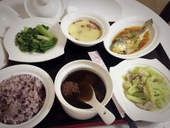 -宝媛会月子中心(越秀店)