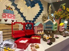 -亚洲国际大酒店·云顶阁旋转自助餐厅