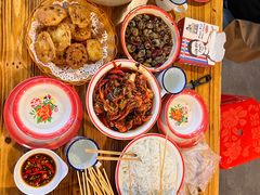 -冶建镜子·老南昌大排档·江西虾王(总店)