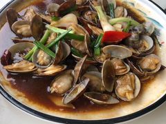 -鑫悦楼煎蟹·16年海鲜大排档