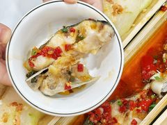 -胡须哥网红竹筒菜