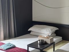 -尚足影院式足疗·住宿·美食(解放碑店)