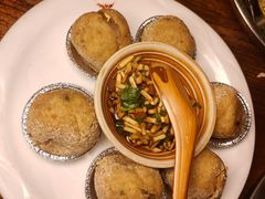 -亮欢寨酸汤鱼(沙冲路店)